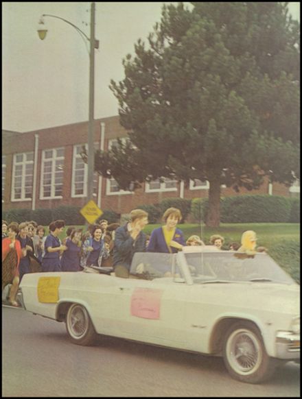 Explore 1966 Cottage Grove High School Yearbook Cottage Grove Or